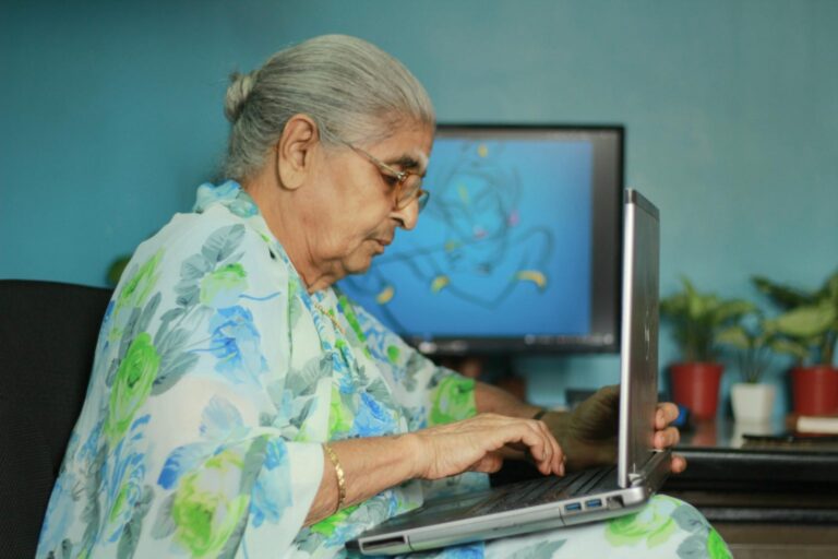 From Nostalgia to New Connections: A Fun Tech Journey for Seniors