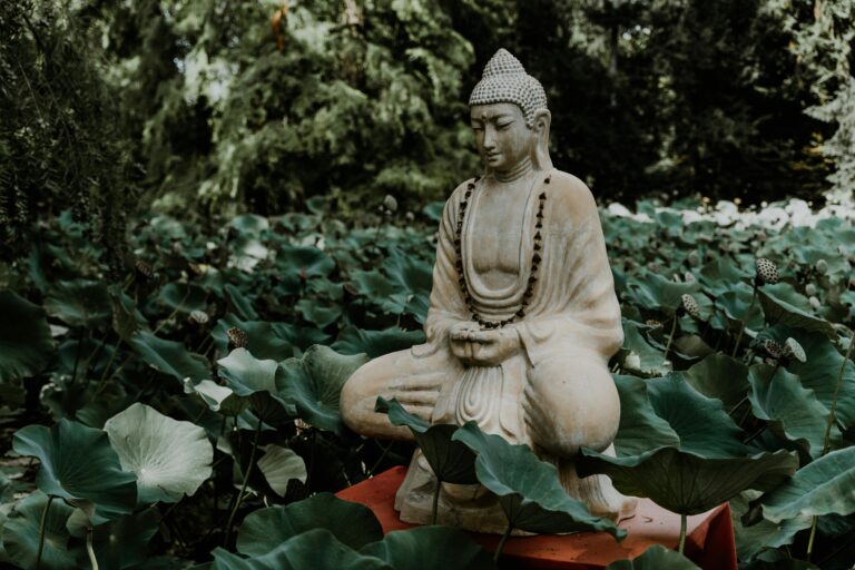 Spiritual Practices for Daily Life: Finding Peace in Everyday Moments
