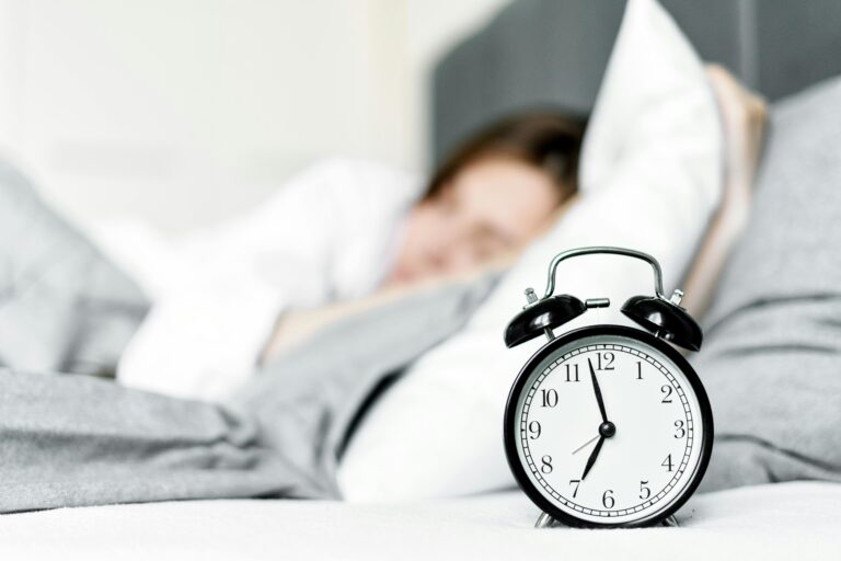 The Best Sleep Habits for Keeping Your Brain in Shape