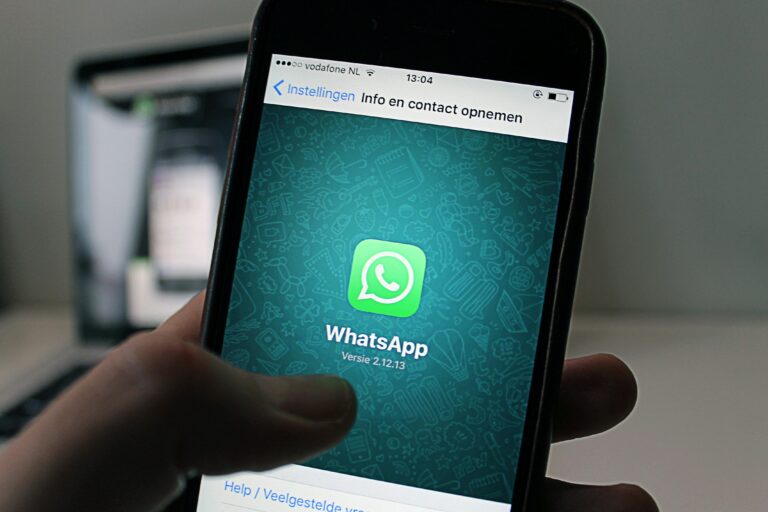 Online Scams and Elders: Emails, WhatsApp, and Social Media Traps